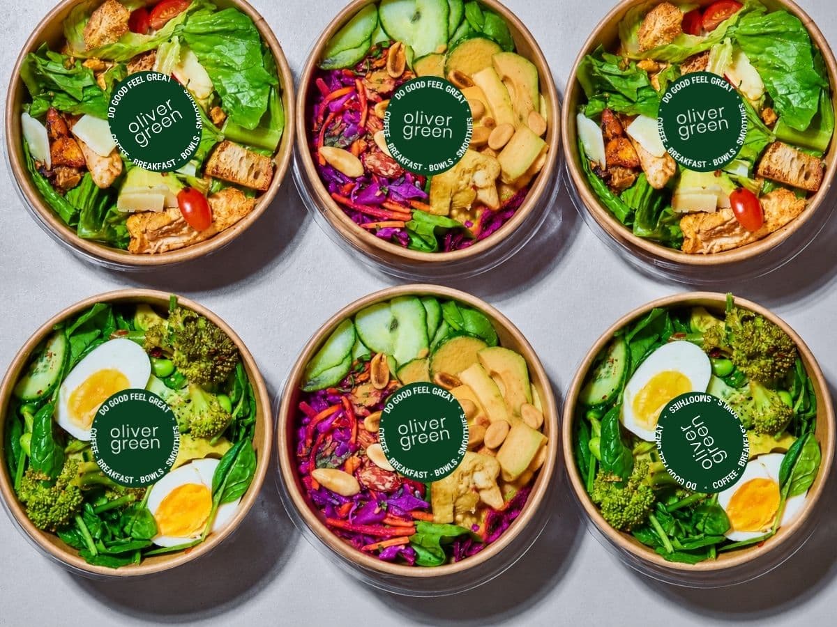 Individueel verpakte saladebowls van Oliver Green voor de kantoorlunch
