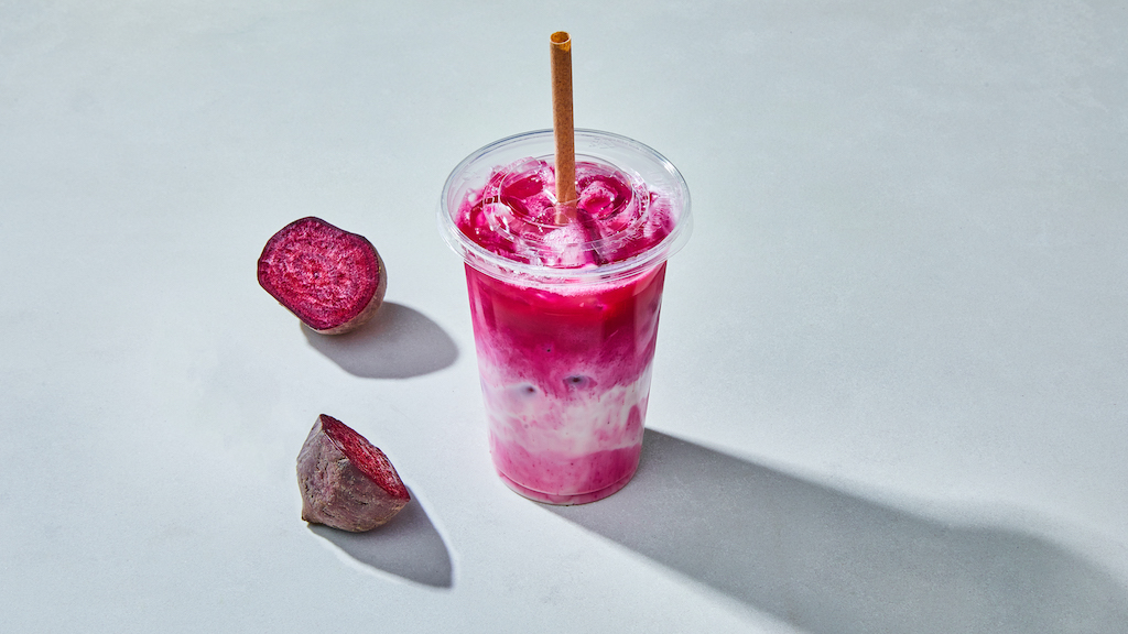 Oliver Green | Iced Lattes | Iced Beetroot Latte © Kubilay Altintas